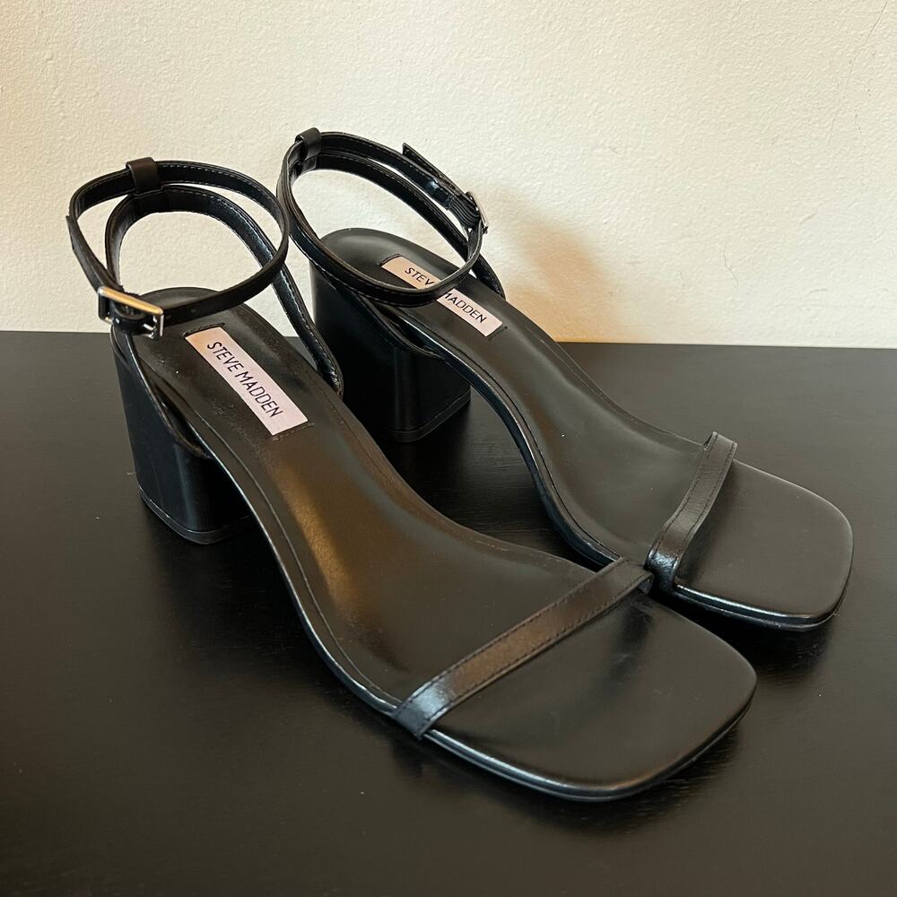 Steve Madden Audrina Black Genuine Leather Open Square Toe Block Heel Sandals 8M